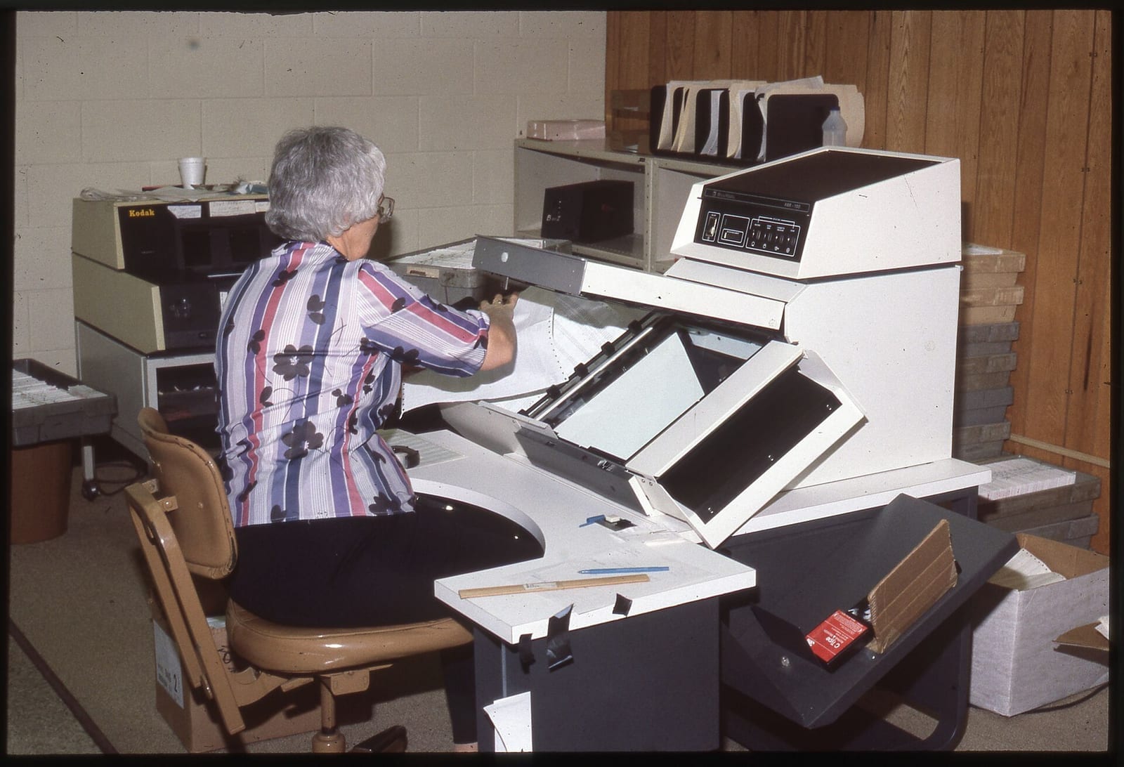 AI in Customer Service: What It Solves and What It Doesn't