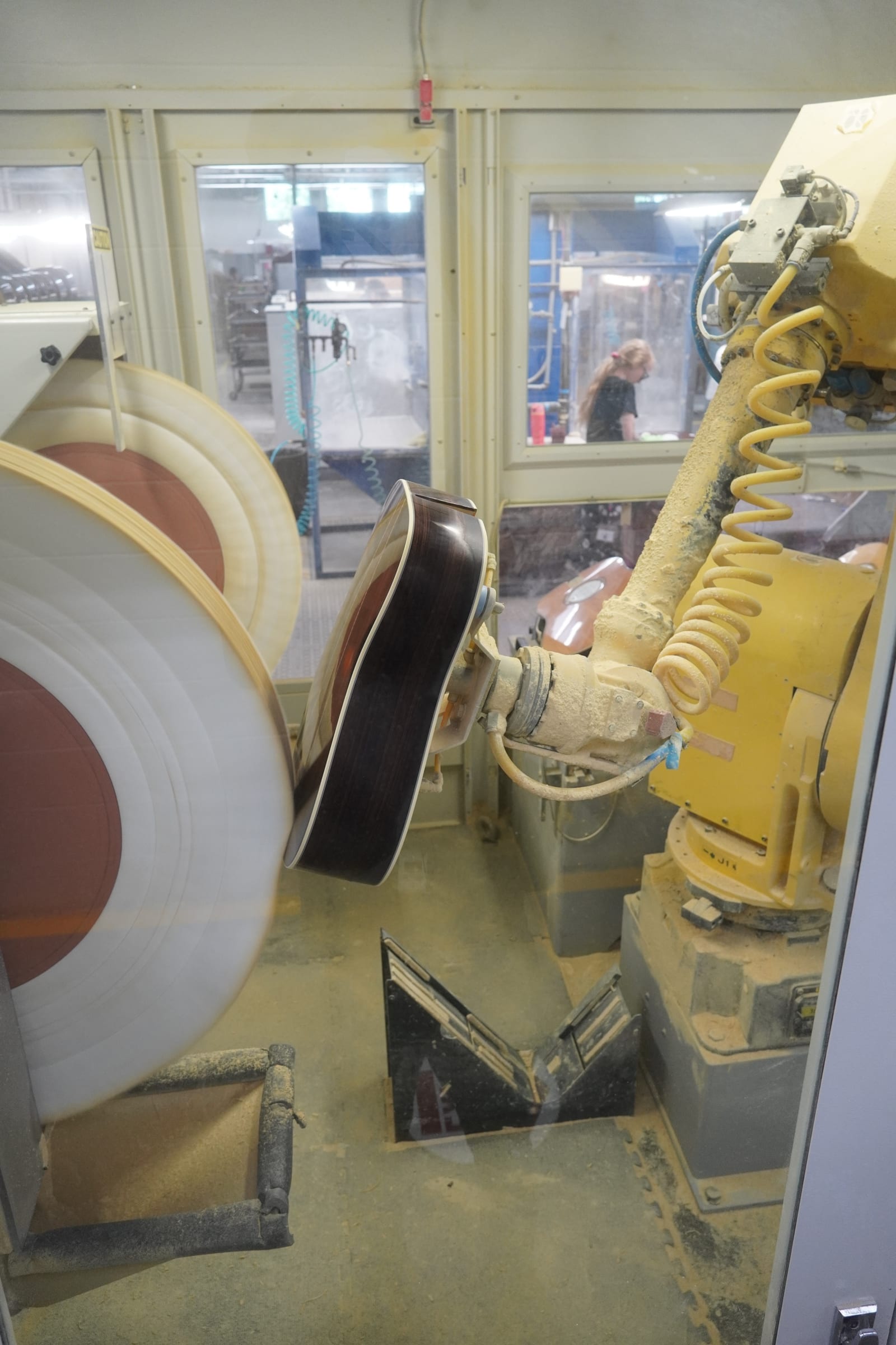 AI in Manufacturing: Warning You Before the Breakdown